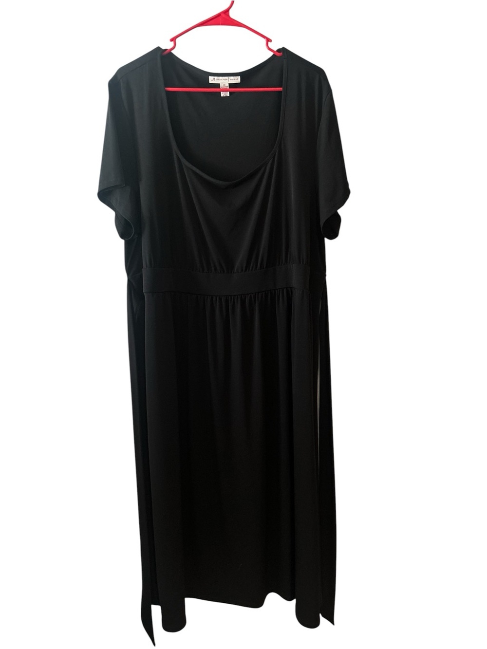Black Short Sleeve Maxi Dress with Waist Seam new with tags size 3X from Macy’s